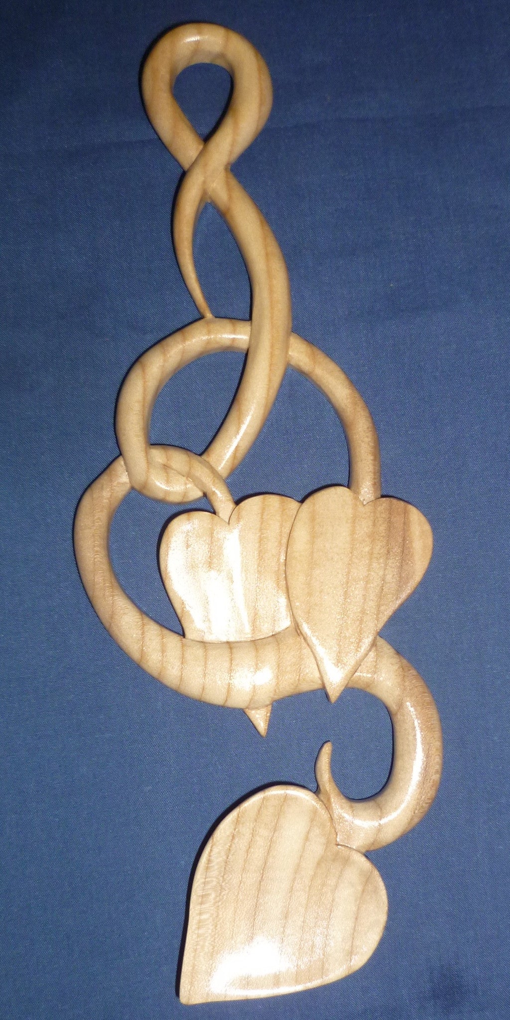 Two Heart Leaves and entwined stem love spoon